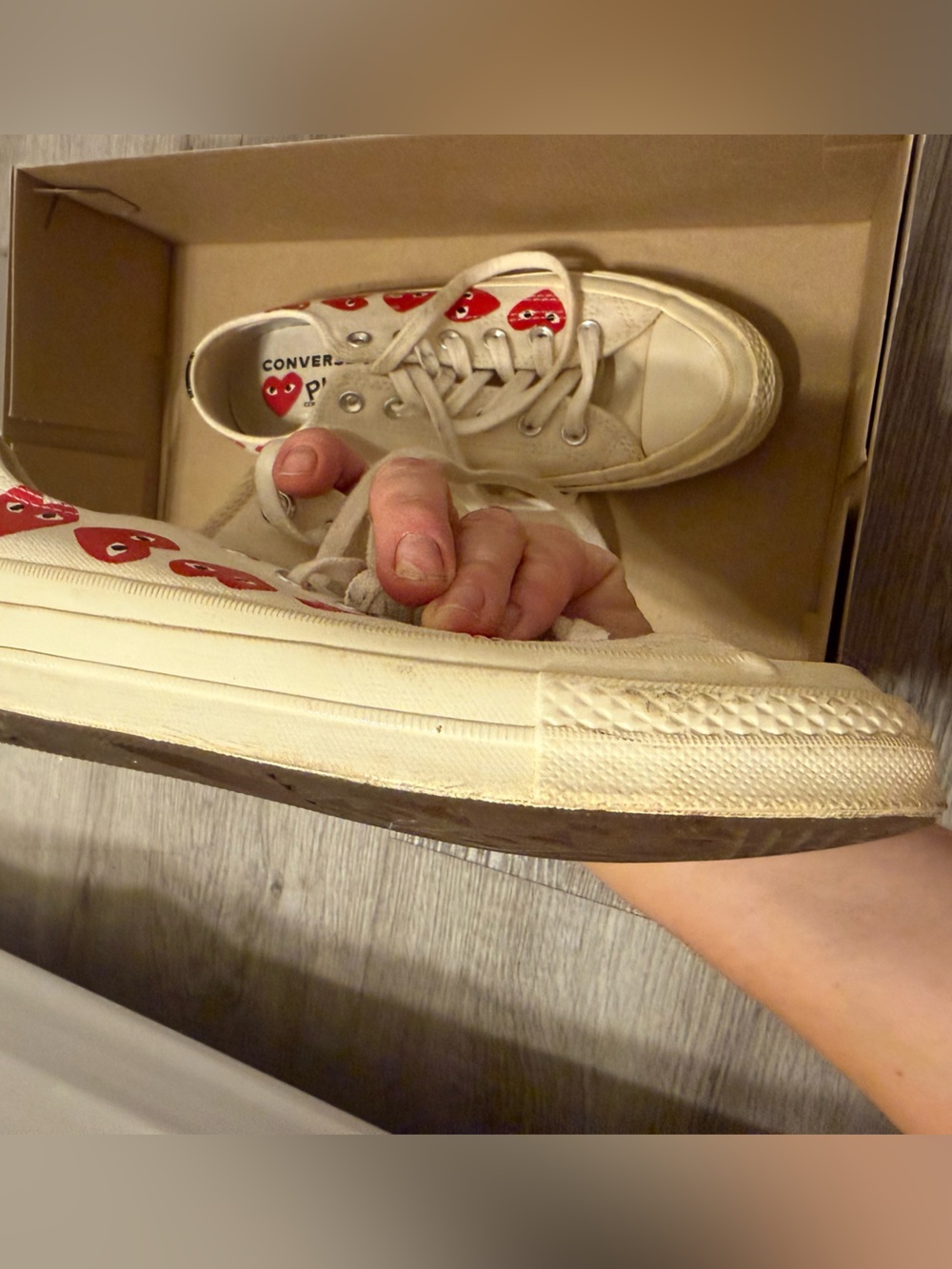Converse PLAY Comme des Garsons White Canvas Sneakers with Red Hearts size 7 - Picture 13 of 16
